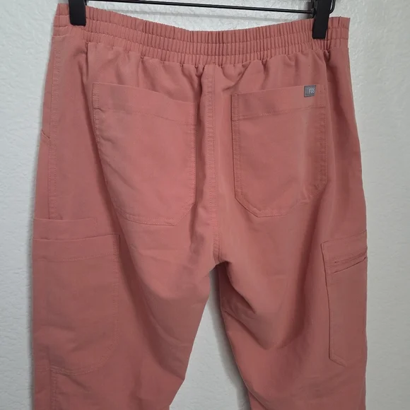 Figs Coral Scrub Set Women's Size Small Limited Edition - Picture 6 of 15